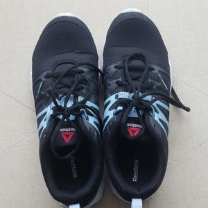 Like New, Reebok Realflex Sneakers